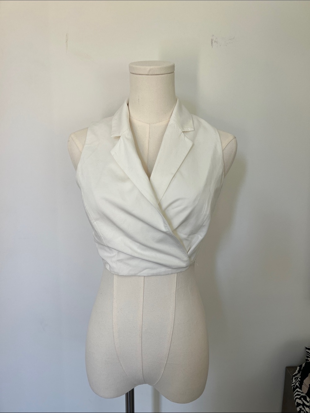 Zara White Sleeveless Wrap Crop Top